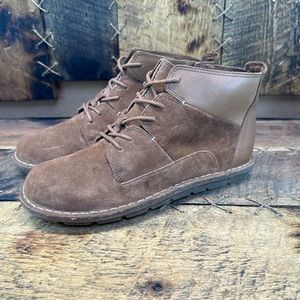 Clarks Tamitha Key Brown Suede Leather Chukka Ankle Boots Womens Size 8.5